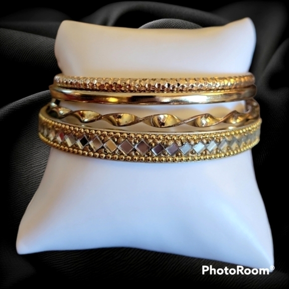 Private Label Jewelry - Set of Four Goldtone Bangle Bracelets